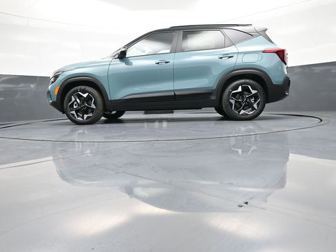 New 2026 Kia Seltos S AWD/4WD image 32