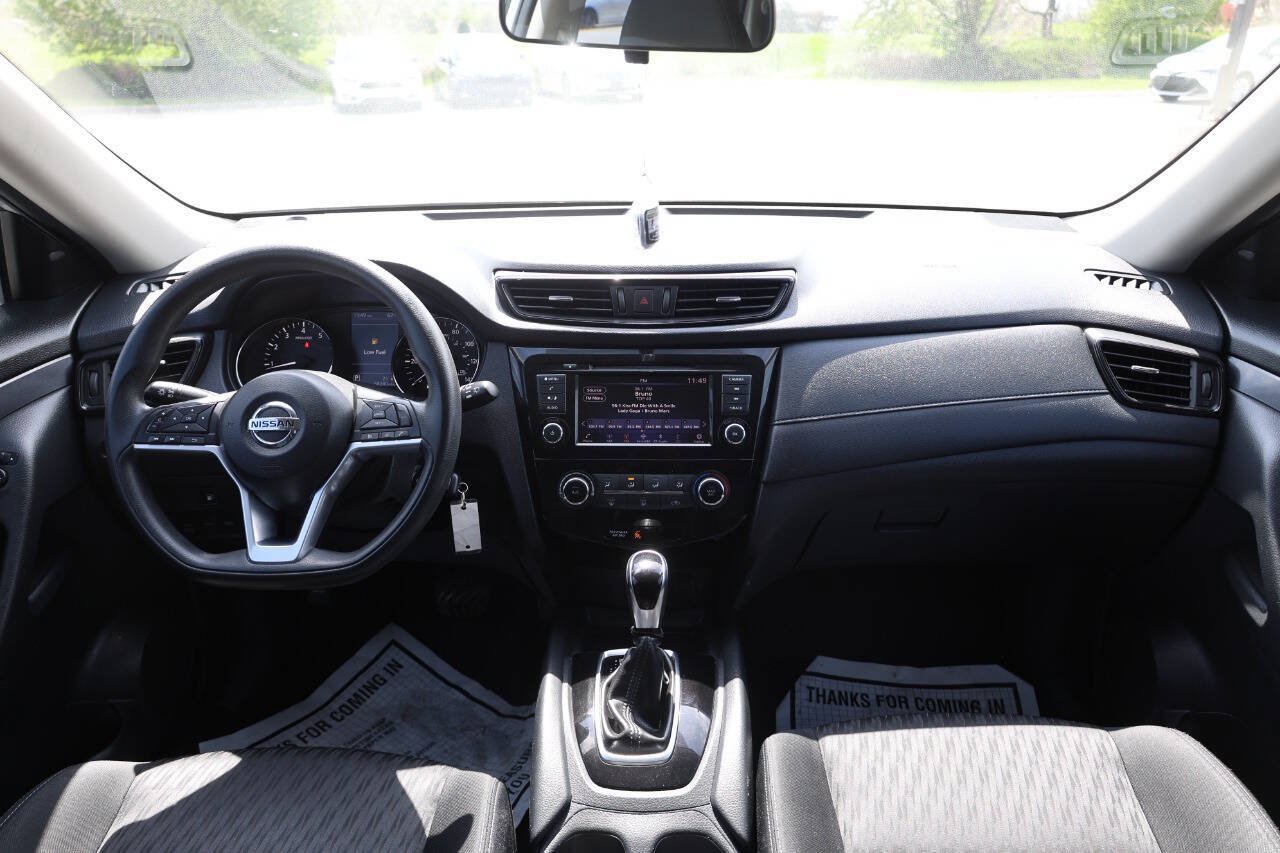 Used 2018 Nissan Rogue S AWD/4WD image 14
