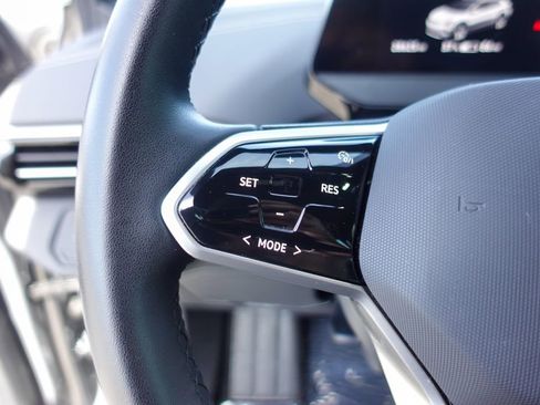 Used 2023 Volkswagen ID.4 S image 11