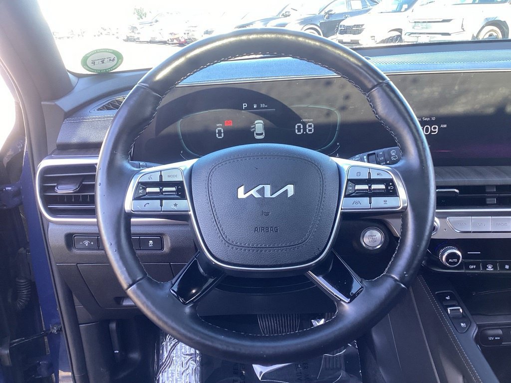 Used 2024 Kia Telluride EX w/ EX Captain's Chair Package AWD/4WD image 18