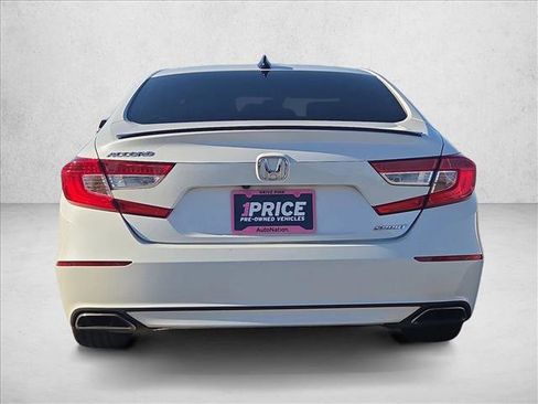 Used 2022 Honda Accord Sport image 7