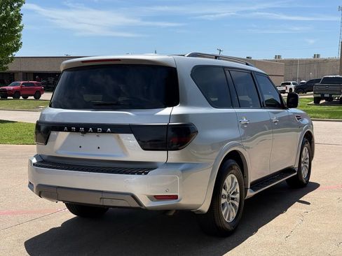 Used 2021 Nissan Armada SV RWD image 6
