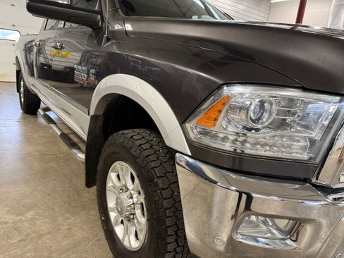 Used 2016 RAM 2500 Laramie AWD/4WD image 3