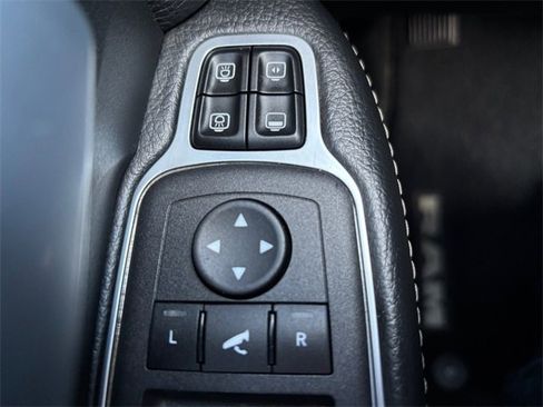 Used 2024 RAM 3500 Big Horn image 17