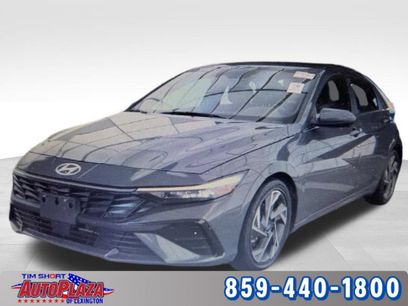 Used 2025 Hyundai Elantra SEL