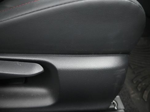 Used 2024 Toyota Prius Prime Premium image 12