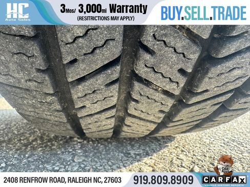 Used 2016 Chevrolet Express 2500 image 11