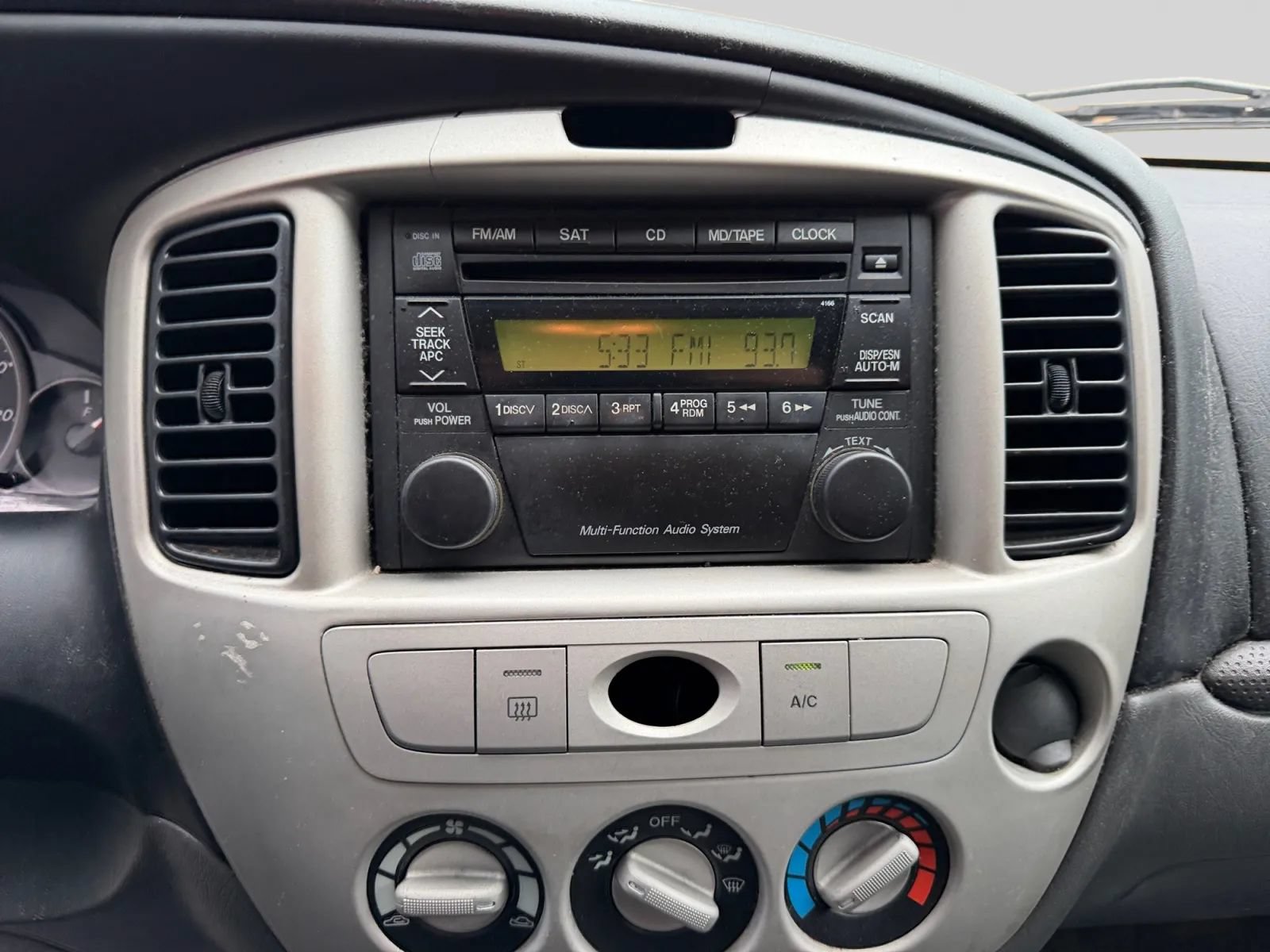 Used 2006 MAZDA Tribute I FWD image 21