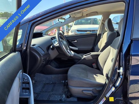 Used 2015 Toyota Prius Three FWD image 18