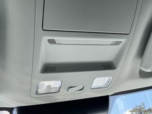 New 2025 Ford Maverick XLT w/ XLT Luxury Package image 34