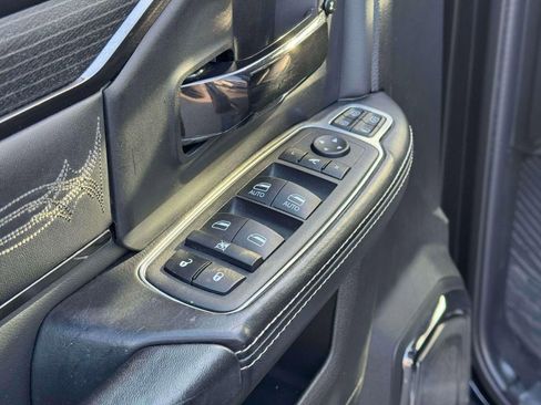 Used 2024 RAM 2500 Limited image 16