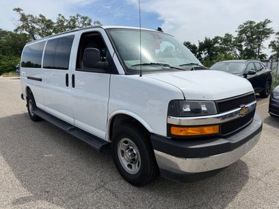 Used 2025 Chevrolet Express 3500 LT w/ LT Preferred Equipment Group