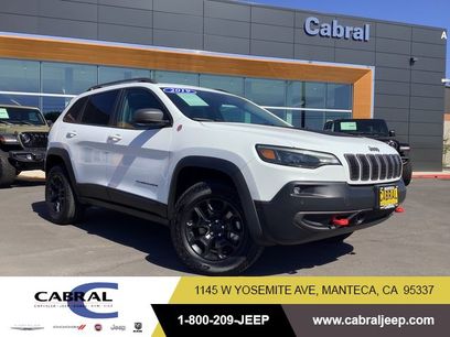 Used 2019 Jeep Cherokee Trailhawk