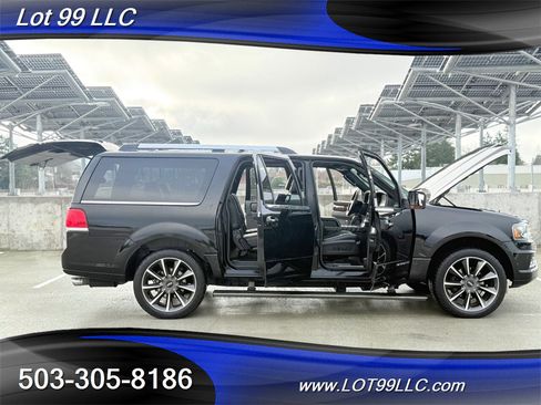 Used 2016 Lincoln Navigator L Reserve image 47