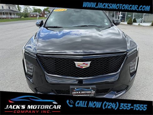 Used 2024 Cadillac XT4 Sport AWD/4WD image 4