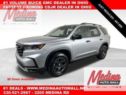 Used 2025 Honda Pilot TrailSport