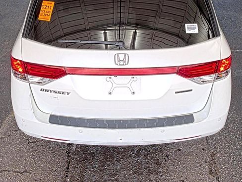 Used 2014 Honda Odyssey Touring image 10