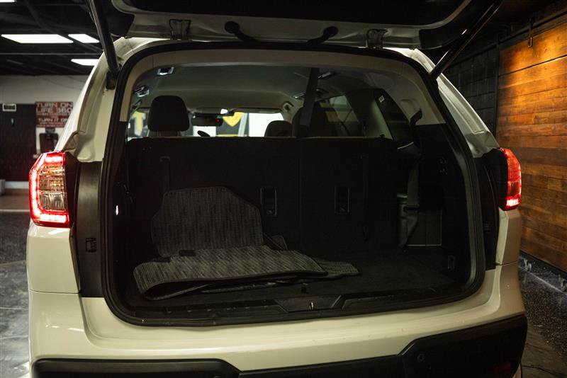 Used 2025 Subaru Ascent Premium AWD/4WD image 7