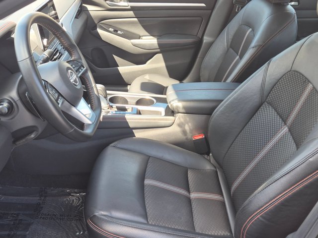 Used 2025 Nissan Altima 2.5 SR FWD image 16