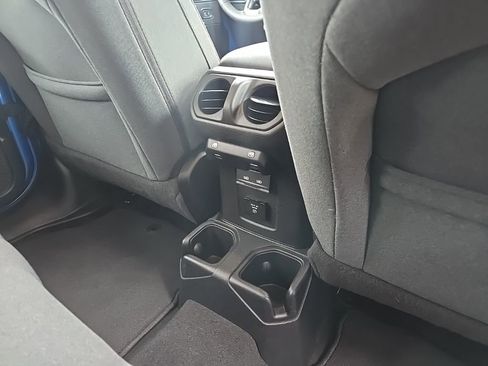 Used 2024 Jeep Wrangler Sahara w/ Technology Group AWD/4WD image 82