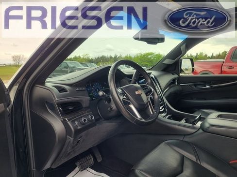 Used 2016 Cadillac Escalade ESV Platinum image 12