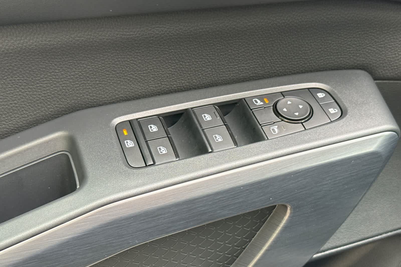 New 2026 Nissan Pathfinder Rock Creek AWD/4WD image 13