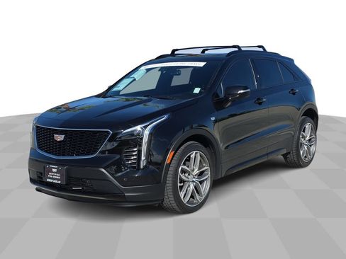 Used 2023 Cadillac XT4 Sport w/ Technology Package image 4