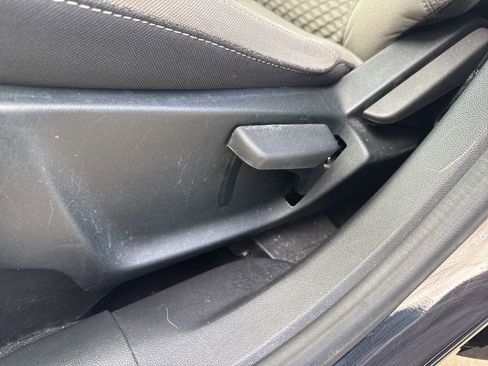 Used 2022 Ford Escape SE image 26