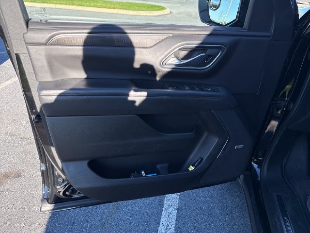 Used 2022 GMC Yukon AT4 AWD/4WD image 26