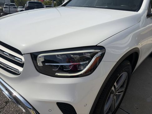 Used 2022 Mercedes-Benz GLC 300 image 11