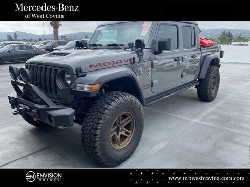 Used 2021 Jeep Gladiator Mojave w/ Cold Weather Group AWD/4WD image 1