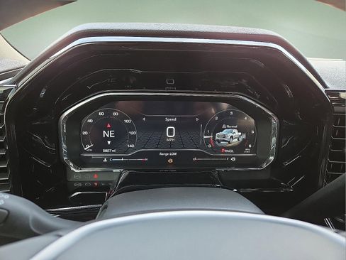 Used 2025 GMC Sierra 1500 Elevation w/ LPO, Elevation Black Package image 23