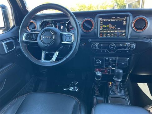 Certified 2022 Jeep Gladiator Mojave image 3