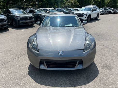 Used 2011 Nissan 370Z Coupe w/ Sport Pkg RWD image 8