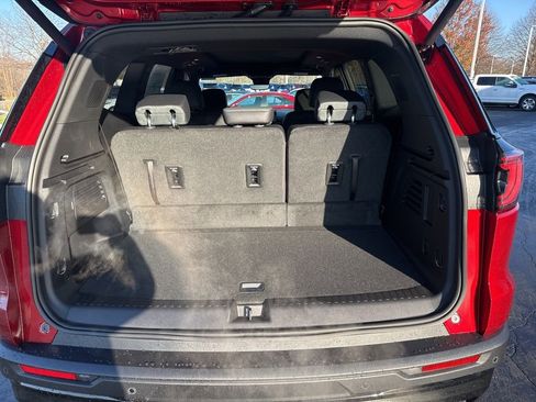 New 2026 GMC Acadia AT4 w/ Luxury Package image 15