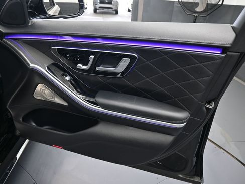 Used 2022 Mercedes-Benz S 580 4MATIC Sedan image 60