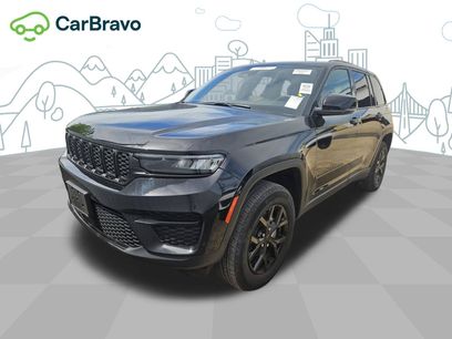 Used 2024 Jeep Grand Cherokee Altitude