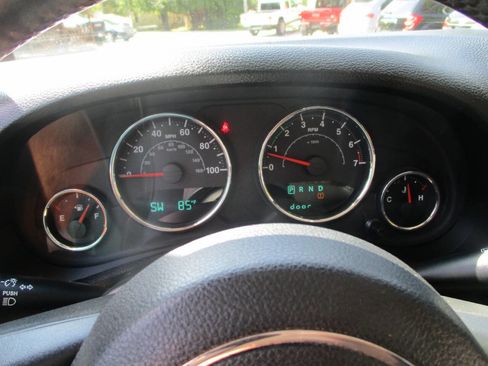 Used 2014 Jeep Wrangler Unlimited Sahara w/ Max Tow Package image 13