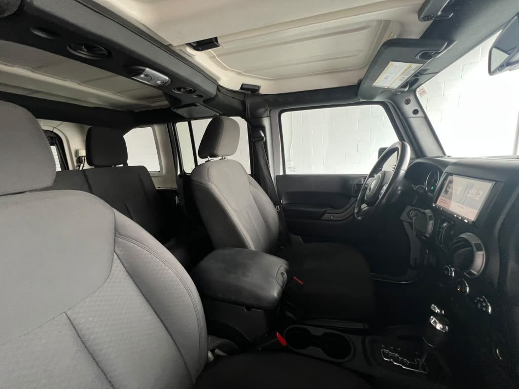 Used 2017 Jeep Wrangler Unlimited Sport w/ Quick Order Package 24S AWD/4WD image 12