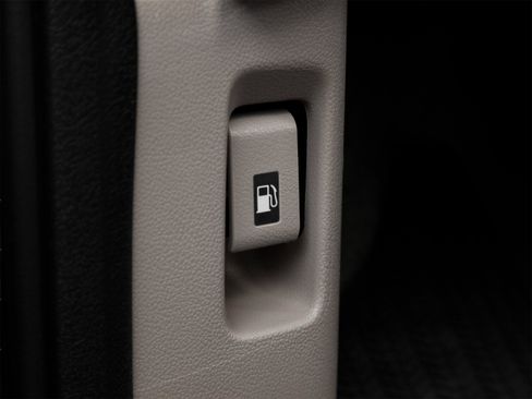 Used 2014 Honda Odyssey EX-L image 24