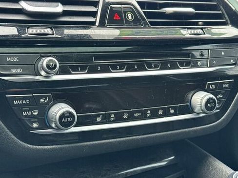 Used 2019 BMW 530i w/ Convenience Package image 20