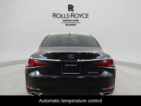 Used 2022 Lexus ES 350 image 5