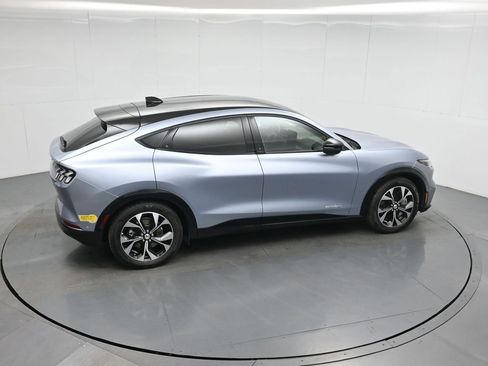 Certified 2022 Ford Mustang Mach-E Premium image 39