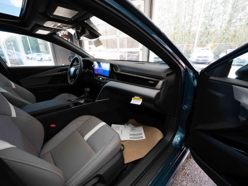 New 2026 Toyota Camry SE w/ Multimedia Upgrade Package image 25