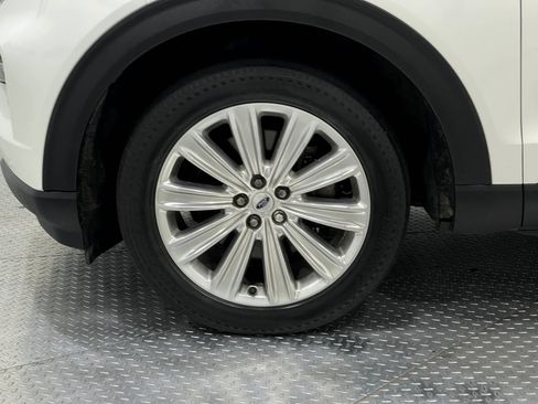 Used 2021 Ford Explorer Limited w/ Hybrid Equipment Group 310A AWD/4WD image 37