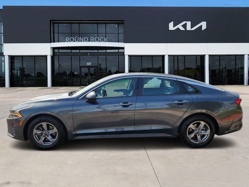 Used 2023 Kia K5 LXS FWD image 4