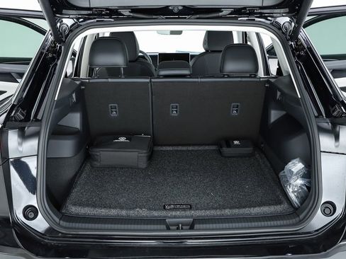 New 2026 Volkswagen Tiguan SE image 29