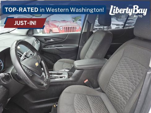 Used 2018 Chevrolet Equinox LT image 9