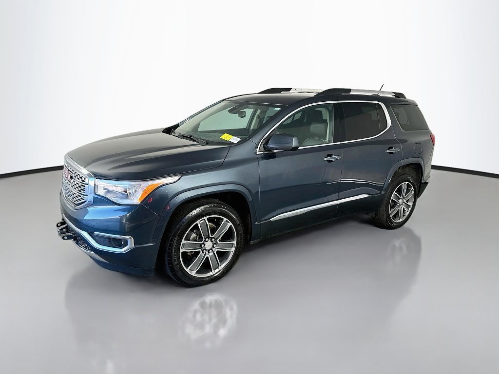 Used 2019 GMC Acadia Denali AWD/4WD image 3