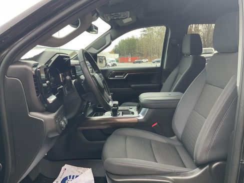 Used 2024 Chevrolet Silverado 1500 RST w/ Convenience Package II AWD/4WD image 16
